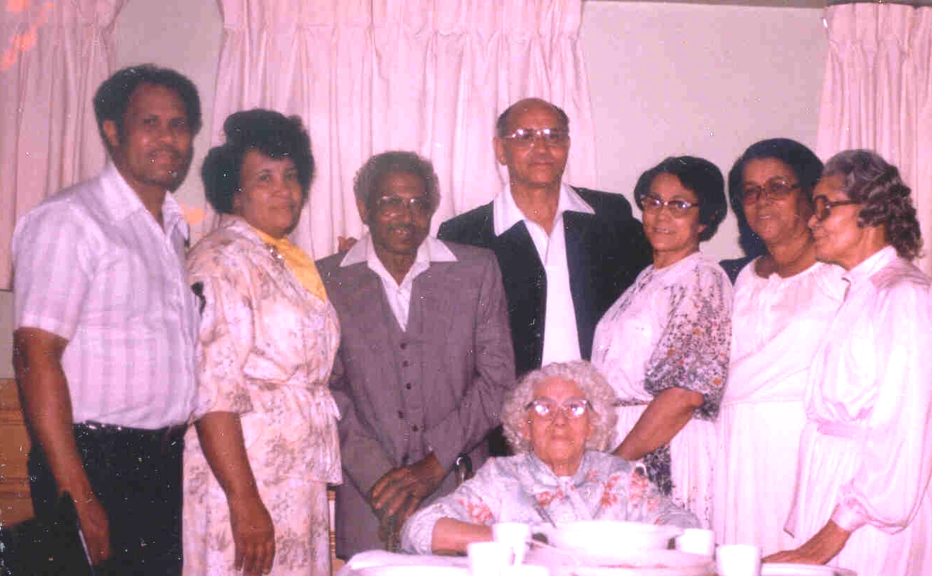 grandmasfamily.jpg